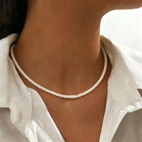 Tgirls Boho Choker Necklace Chain Rice Beaded Necklaces Seed Bead Necklace Accessory for Women - color: White