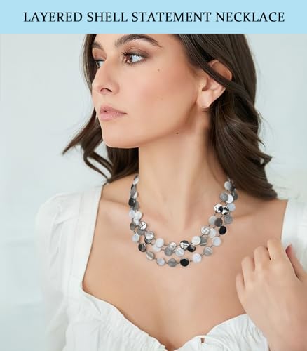 Noessla Layered Beaded Chunky Necklace for Women Boho Two-color Shell Statement Necklace Fashion Collar Costume Jewelry Gifts for Mum - color: White