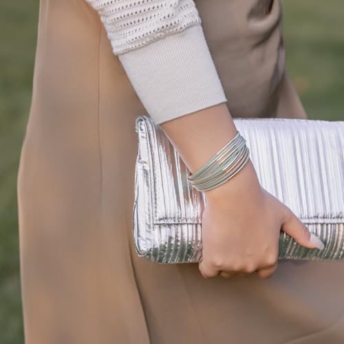 FANCY SHINY Boho Leather Bangle Bracelets Stackable Noodle Tube Bracelets Layered Wrap Cuff Bracelets with Magnetic Clasp - color: Mint