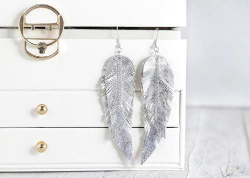 Black shiny Leather Feather Earrings for Women, Lightweight Minimal Boho Dangle Earrings, Small Simple Everyday Jewelry - color: Silver metallic