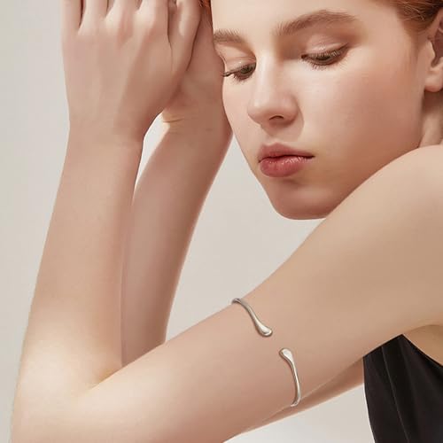 Giovanchi 5 Pieces Arm Cuff Upper Arm Band Cuff Bracelets for Women Adjustable Armband Set - style: D-Silver