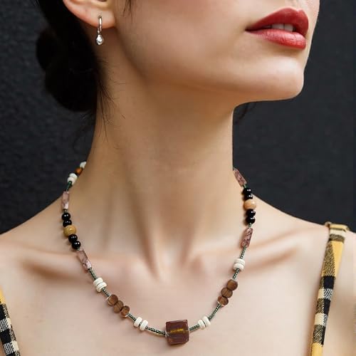 Y-Shaped Chain for Women Irregular Y2k Bead Leaf Retro Forest Green Necklace Versatile Vacation Style