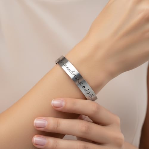 Personalized Name Bracelet for Women – Custom Engraved Stainless Steel Bracelet for Mom, Grandma, Sister or Friend – Double-Sided Engraving – Silver, Gold, or Rose Gold Keepsake Gift