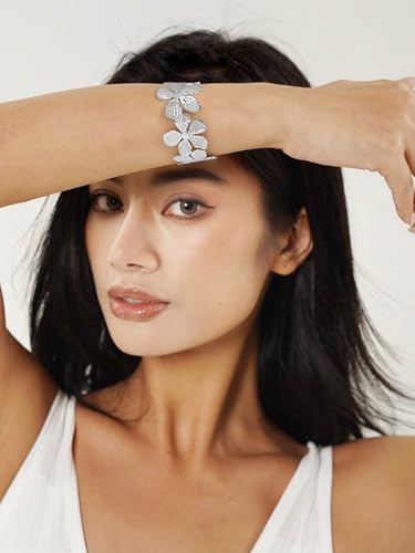 WOWORAMA Chunky Gold Cuff Bracelets for Women Vintage Gold Flower Butterfly Bracelet Trendy Boho Wide Open Cuff Bangles Matte Statement Bracelet - color: Silver Flower