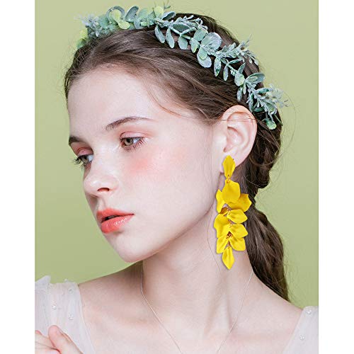 Long Acrylic Rose Petal Earrings Dangle Exaggerated Flower Earrings Drop Statement Floral Tassel Earrings for Women - color: Long Acrylic Rose Petal Earrings-Yellow