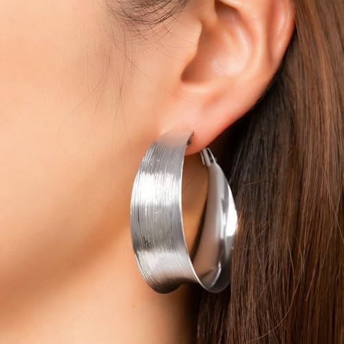 Chunky Gold Circular Statement Hoop Earrings Trendy Texture Large Piercing Dangle Drop Earrings - color: Silver