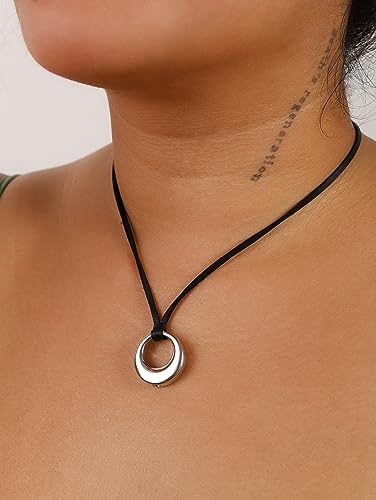 Sacina Gothic Boho Black O Ring Choker Necklace, Black Choker, Boho Emo Goth Necklace, Christmas Jewelry Gift For Women - color: Black