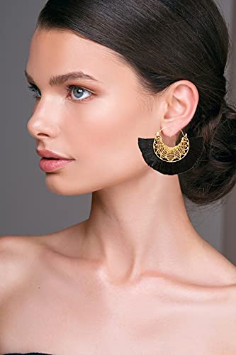 Tassel Hoop Earring Statement Thread Dangle Earrings Stylish Long Fringe Drop Earrings Lightweight Long Swingy French Hook Earrings for Women - color: B Black