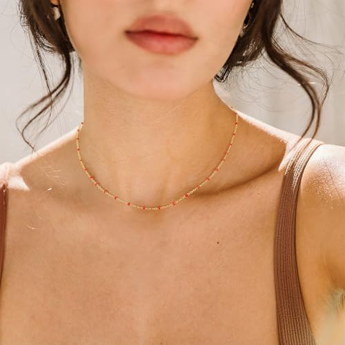 Gold Necklaces for Women Trendy, 14K Gold Plated Dainty Lip Chain Simple Choker Hypoallergenic Waterproof Boho Necklace Fashion Accessories Women Jewelry for Her - color: O chain-red