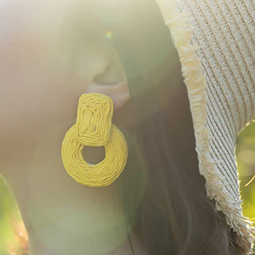 Statement Raffia Earrings Cute Boho Earrings Rattan Dangle Earrings Handmade Straw Wrap Earrings Summer Drop Dangling Earrings for Women Teen Girls - color: Yellow