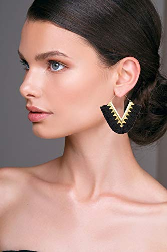 Tassel Hoop Earring Statement Thread Dangle Earrings Stylish Long Fringe Drop Earrings Lightweight Long Swingy French Hook Earrings for Women - color: A Black