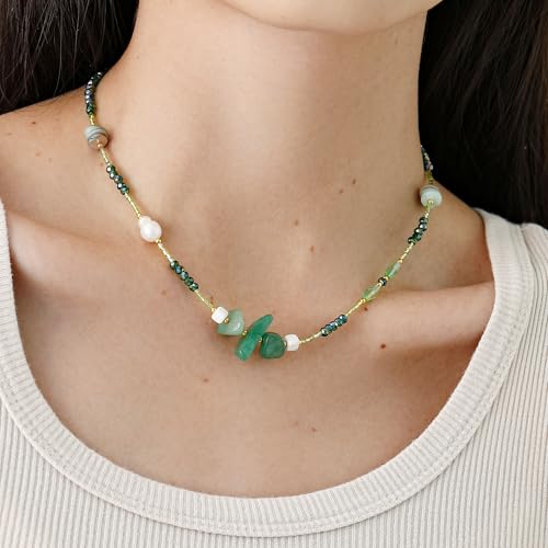 Turquoise Choker Necklace for Women, Western Crystal Bead & Pearl Necklace with Adjustable Chain Natural Stone Energy Jewelry, Boho Beaded Choker for Gifts - color: Green Aventurine