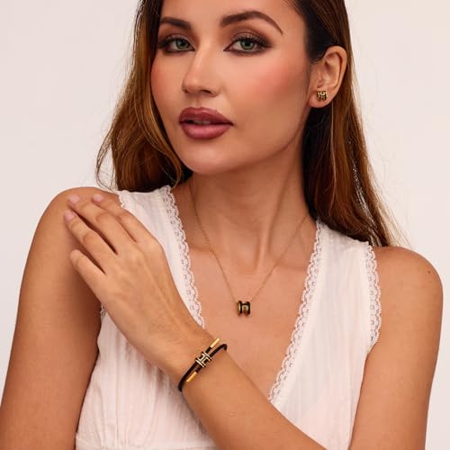 AIMADE Bracelets for Women Adjustable Charm Bracelet, 18k Gold-plated Buckle Design Titanium Steel Wire Rope Women's Gift Jewelry - color: peacock blue