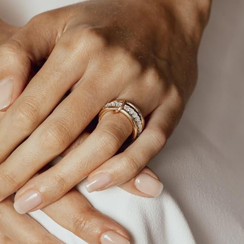 YOIHUR 14K Gold Plated Stackable Rings for Women Non Tarnish, 3 Ring Set with CZ Cubic Zirconia，Interlocked Stackable Rings，Gold and Silver Connected Bands Stacking Jewelry