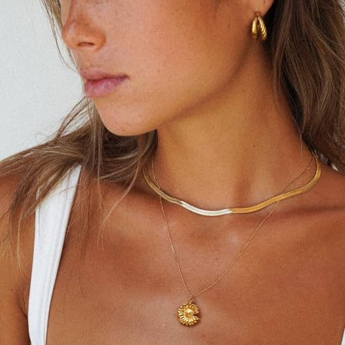 14K Gold Heart Necklace for Women Boho stainless steel waterproof Cute Dainty Love Pendant Necklaces for Women - color: Styie-7