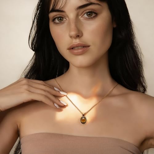 14k gold Vintage Tiger's Eye Pendant Necklace - size: Mini