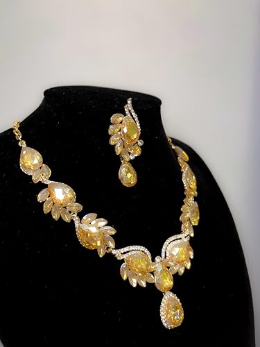 Women Jewelry Set Rhinestone Crystal Bride Statement Choker Necklace Teardrop Cluster Dangle Earrings Set for Wedding Prom Party - color: champagne