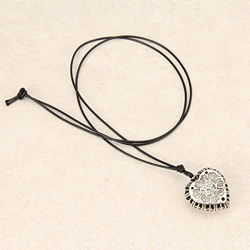 Bohemian Women's Leather Long Pendant Necklace Sweater necklace Adjustable Retro Woven Handmade Jewelry - color: Red heart-shaped