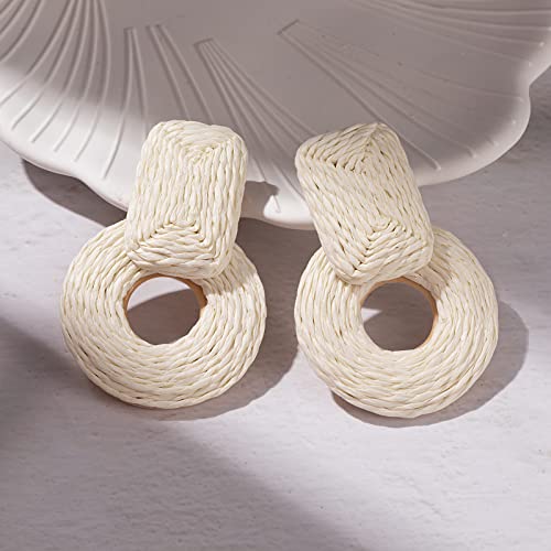 Statement Raffia Earrings Cute Boho Earrings Rattan Dangle Earrings Handmade Straw Wrap Earrings Summer Drop Dangling Earrings for Women Teen Girls - color: White
