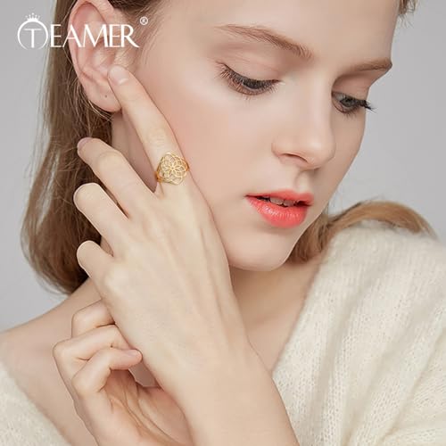 TEAMER Filigree Flower Ring Stainless Steel Elegant Bohemian Finger Ring Wedding Band Ring Exquisite Jewelry for Women - color: Style 1 - Gold