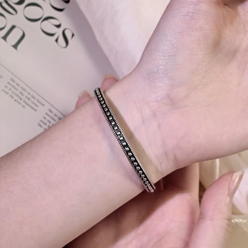 Vintage Silver Cuff Bangle Bracelet for Women, Open Adjustable Bangle with Carved Dot Design，Silver & Gold Bracelet, Fashion Boho Jewelry Gift for Her - color: silver