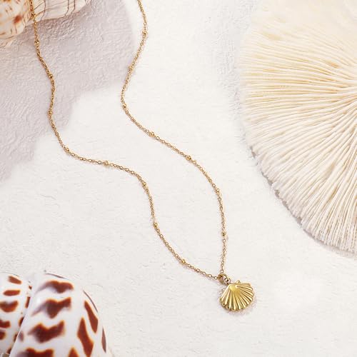 14K Gold Heart Necklace for Women Boho stainless steel waterproof Cute Dainty Love Pendant Necklaces for Women - color: Styie-4