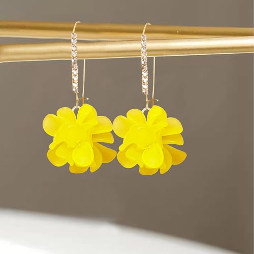 Boho Flower Dangle Earrings for Women Long Drop Resin Acrylic Tiered Petal Statement Earrings Handmade Lightweight Vintage Floral Chunky Drop Jewelry - color: Yellow