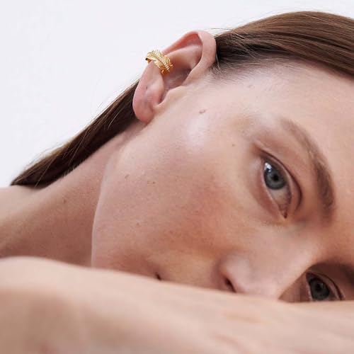 MTMY Gold Ear Cuff Earring for Women 14K Gold Plated Cubic Zirconia Non-Pierced Clip on Cartilage Chunky Ear Cuffs Hypoallergenic Jewelry - style: leaf / pair