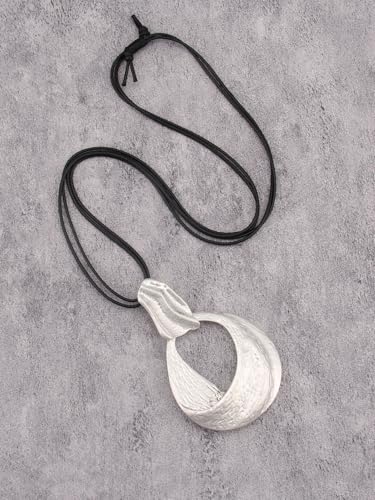 GelConnie Leather Necklace for Women Large Pendant Long Brown Necklace Circle Leather Choker Vintage Sweater Necklace Gold Chunky Boho Necklaces for Women - style: Circle Silver Necklace