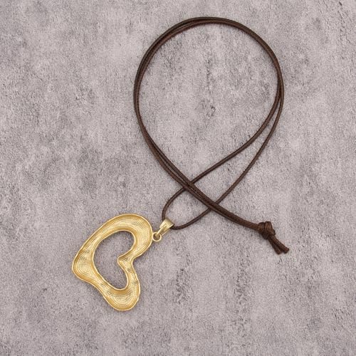Leather Necklace for Women Vintage Boho Necklaces Black Cord Choker With Pendant Casual Chunky Leather Necklace Trendy - style: Large Heart Pendant Necklace