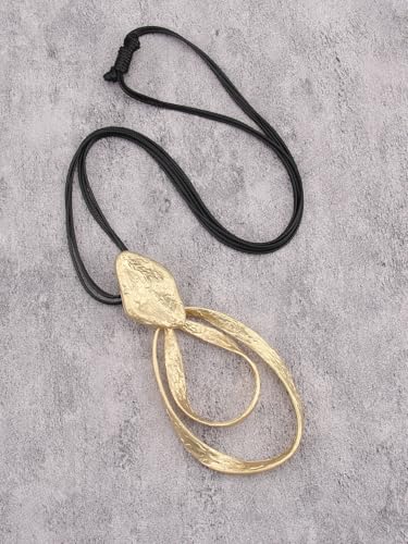 GelConnie Leather Necklace for Women Large Pendant Long Brown Necklace Circle Leather Choker Vintage Sweater Necklace Gold Chunky Boho Necklaces for Women - style: Big Circles Pendant