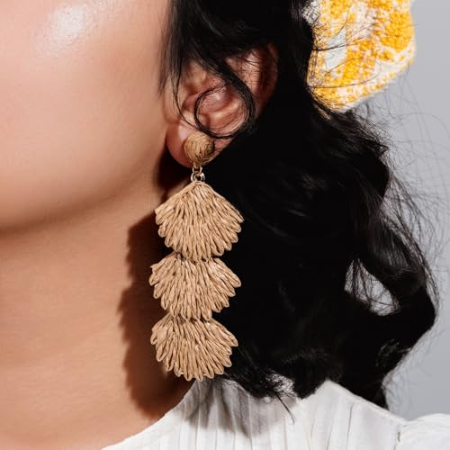 Boho Raffia Earrings Starfish Shell Seashell Dangle Drop Earrings Cute Statemnet Trendy Jewelry Summer Beach Outfits for Women - color: Sand, size: Shell