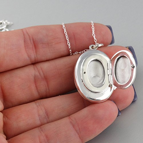 FashionJunkie4Life Sterling Silver Oval Locket Necklaces for Women, 18" Cable Chain - style: Double Layered