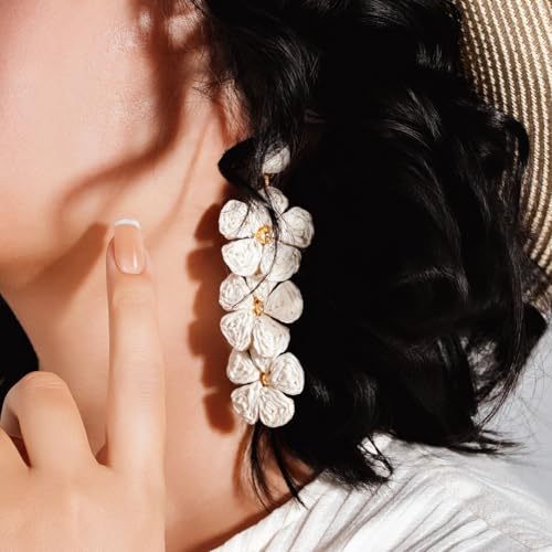 Boho Flower Earrings Statement Raffia Dangle Earrings Cute Floral Jewelry Trendy Summer Beach Vacation Outfits for Women - color: Ivory-2