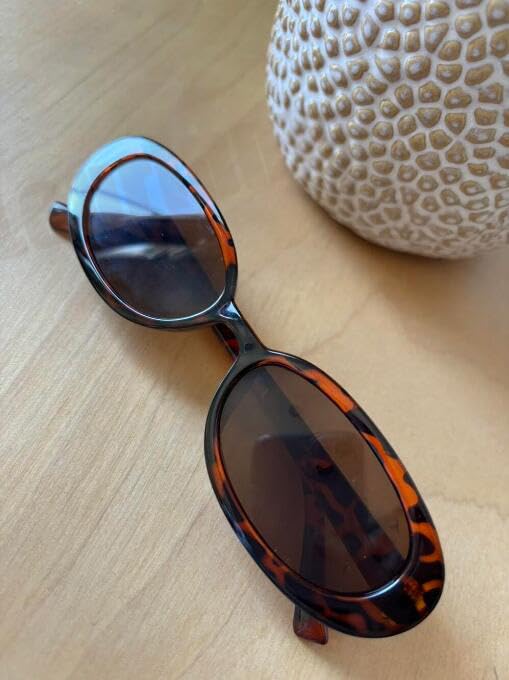 90s Sunglasses for Women Men Retro Small Oval Sunglasses - color: Leopard/Brown 2