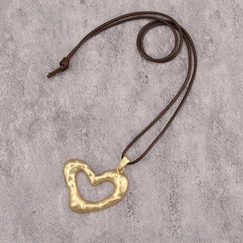 Leather Necklace for Women Vintage Boho Necklaces Black Cord Choker With Pendant Casual Chunky Leather Necklace Trendy - style: Large Heart Pendant Necklace