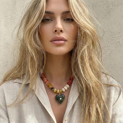 Elegance 11 designs Chunky Heart Necklace for Women, Colorful Acrylic Beaded Statement Puff Heart Necklace, Cute Boho Y2K Choker Necklace for Gift Jewelry - color: Green Heart Pendant Necklace