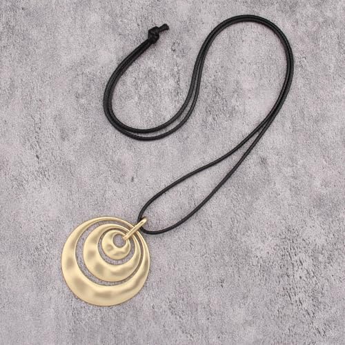 JAOYU Bohemian Necklaces for Women Leather Necklace Wood Pendant Choker Long Brown Necklace Chunky Circle Boho Hippie Jewelry - style: Large Pendant Necklace