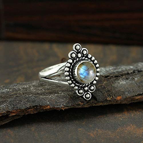 Round Shape Natural Gemstone Vintage Style Handmade Rings for Women - 925 Silver Overlay Handmade Birthstone Ring Jewelry Gift for Her Mom Wife Sister - color: Labradorite