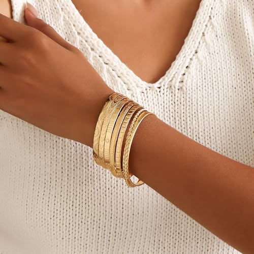 Gold Bangles for Women, 12 Pcs Boho Stackable Bracelets Multi Layer Textured Chunky Bracelets Jewelry Set for Women - color: 7 pcs gold bangles