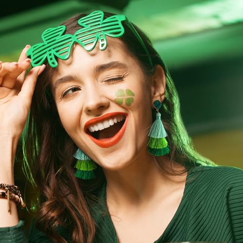 Me&Hz Colorful Layered Tassel Earrings Bohemian Statement Tiered Tassel Big Dangle Drop Earrings for Women Druzy Studs Valentine’s Day Gift - color: Green ombre
