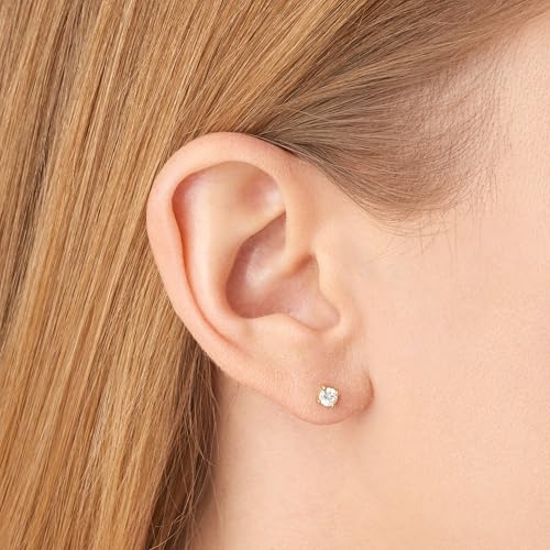 Amazon Essentials Plated Sterling Silver Cubic Zirconia Stud Earrings (Round & Princess) - color: White/Yellow Gold, size: 5 mm, style: Round Cut