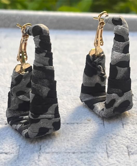 Chunky Leopard Leather Earrings Bohemia Camouflage Leather Dangle Earrings Chunky Rectangle Black White Zebra Print Earring Handmade Vintage Faux Leathers Statement Earring Boho Style Jewelry - color: Grey