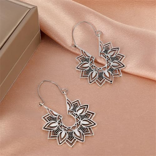 Boho Antique Carved Flower Dangle Drop Earrings for Women Vintage Retro Handmade Hollowed Antiqued Bronze Floral Shaped Geometric Gold Silver Plated Hoop Earrings for Ethnic Style Jewelry Gifts - color: Silver flower earring
