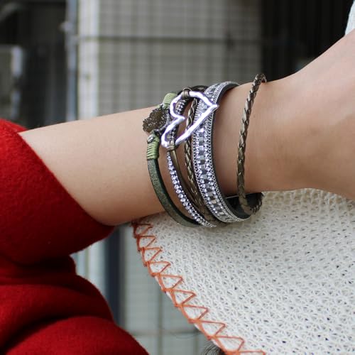 Womens Multi Layer Heart Leather Wrap Bracelet Boho Stackable Cuff Bangle Magnetic Clasp Crystal Birthday Valentine Gift - color: Grass Green