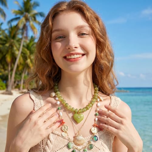 Elegance 11 designs Chunky Heart Necklace for Women, Colorful Acrylic Beaded Statement Puff Heart Necklace, Cute Boho Y2K Choker Necklace for Gift Jewelry - color: Green