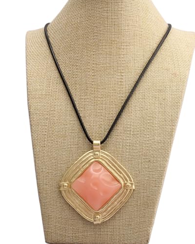Jeilwiy Leather Necklace for Women Funky Necklace Choker String Cord Necklace with Pendant Boho Style Jewelry - style: Large Necklace