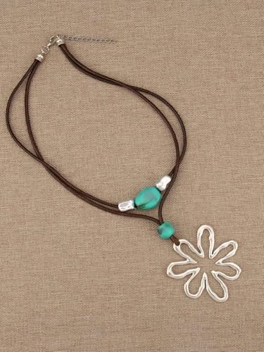 GelConnie Boho Necklaces for Women Cowgirl Necklace Stone Leather Cord Pendant Necklaces With Beads Long vintage Layered Choker Necklace - style: Big Flower Pendant
