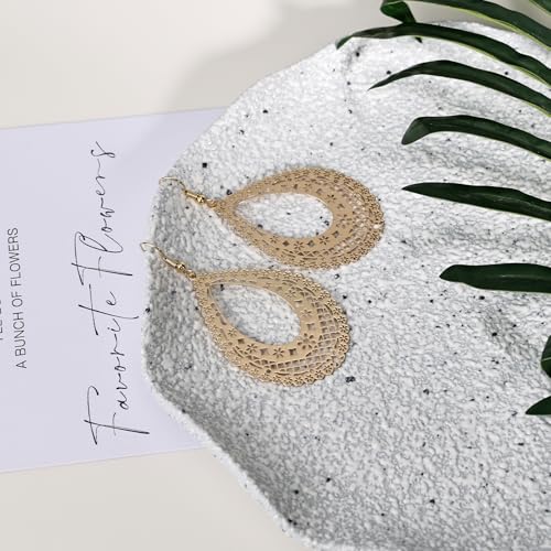 Teardrop Earrings for Women – Intricate Filigree Drop Earrings with Openwork Design, Elegant Dangle Earrings Lightweight Boho Jewelry for Everyday & Special Occasions - Gold & Silver