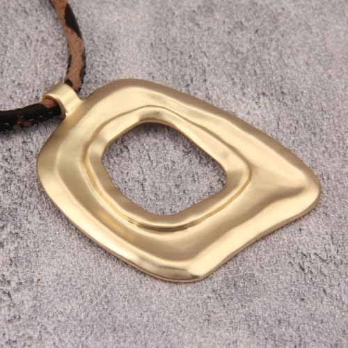 JAOYU Bohemian Necklaces for Women Leather Necklace Wood Pendant Choker Long Brown Necklace Chunky Circle Boho Hippie Jewelry - style: Boho Style Choker
